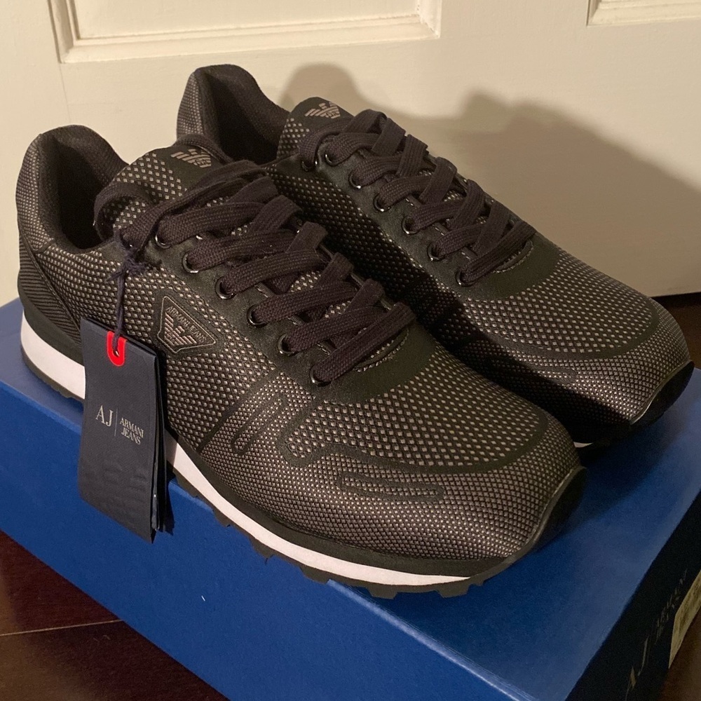NIB Armani Jeans Black Graphite Mens Sneakers
